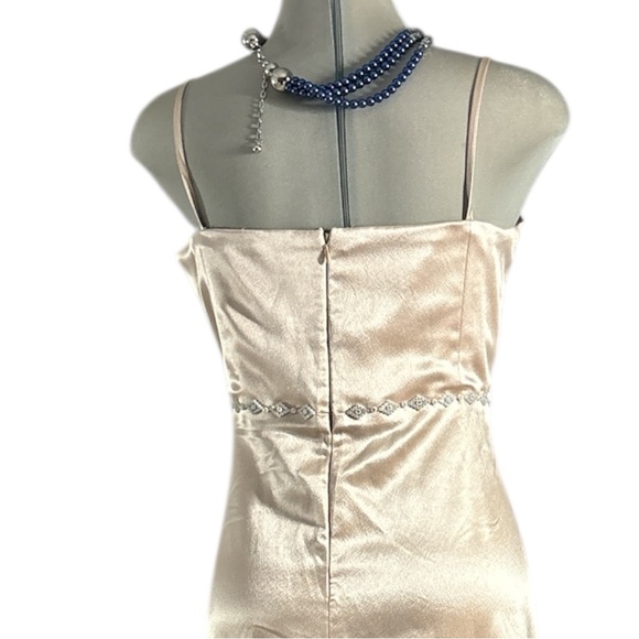 Cream Ruched Spaghetti Strap Maxi Gown - Picture 13 of 13